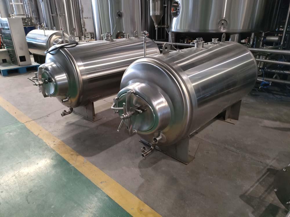 3BBL Horizontal Brite Tank